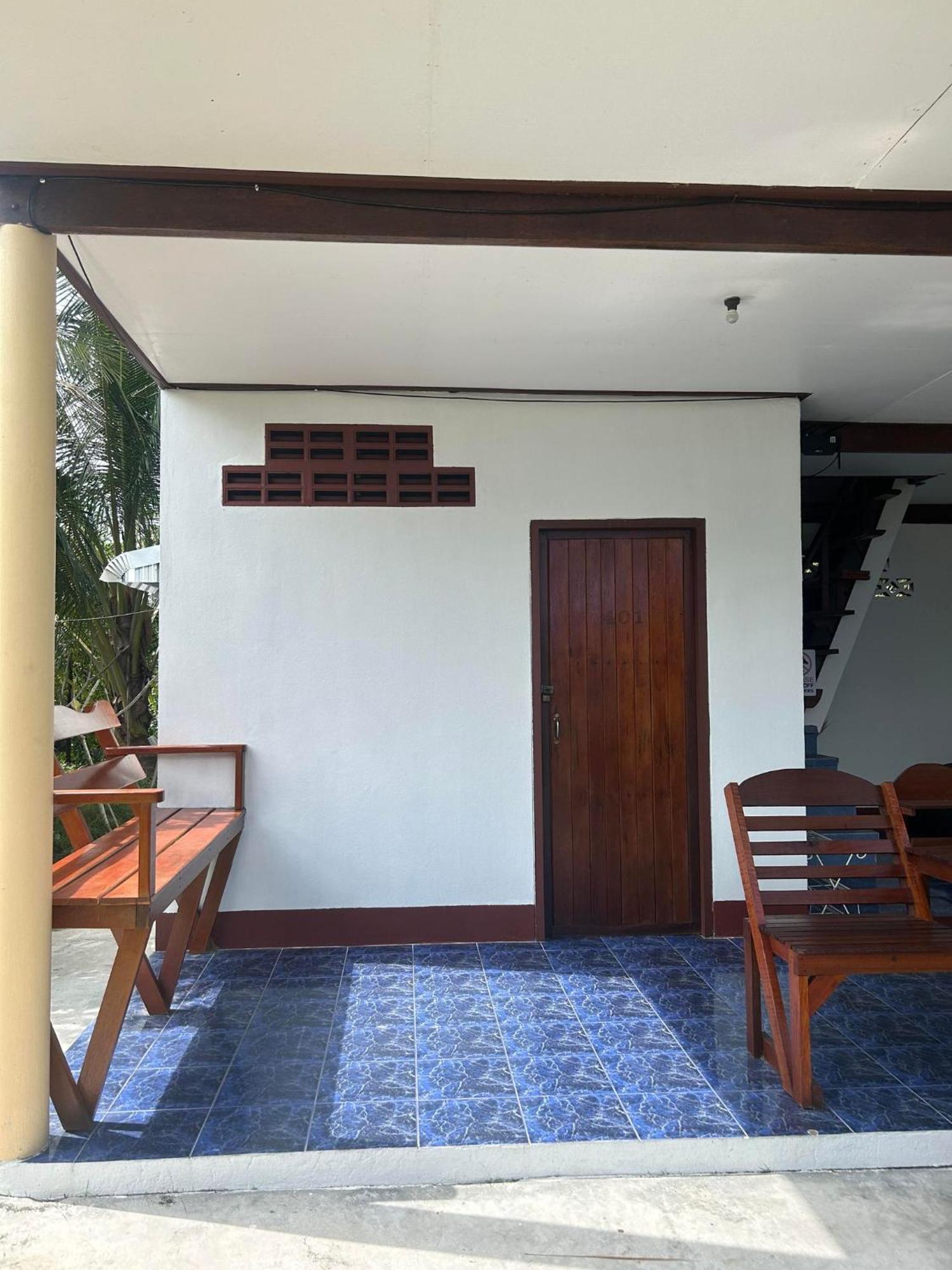 Pinks Bungalow Baan Tai Exterior photo